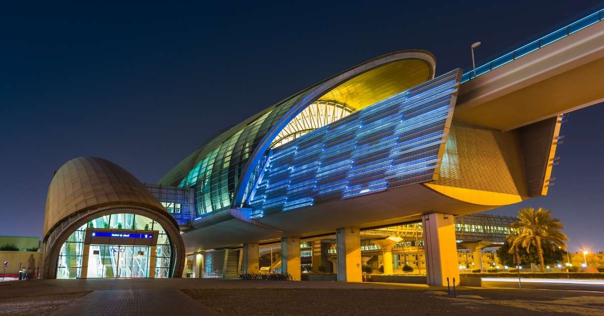 getting around Dubai dubai metro